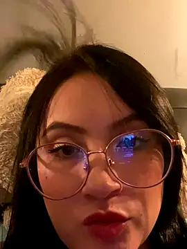 Snapshot of ValentinaOrtiz3 chatting on September 15, 2025, 1:28 am ValentinaOrtiz3 online show from September 15, 2025, 1:28 am