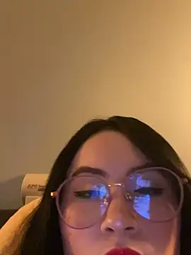 Snapshot of ValentinaOrtiz3 chatting on November 20, 2025, 10:52 pm ValentinaOrtiz3 online show from November 20, 2025, 10:52 pm