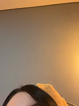 ValentinaOrtiz3 online show from January 16, 2026, 1:42 am