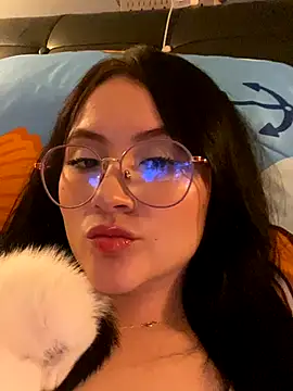 Snapshot of ValentinaOrtiz3 chatting on September 28, 2025, 4:19 am ValentinaOrtiz3 online show from September 28, 2025, 4:19 am