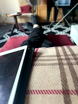 key18cm online show from October 18, 2025, 3:36 pm