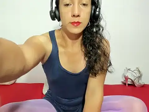 pamelyhot online show from March 16, 2026, 6:21 pm