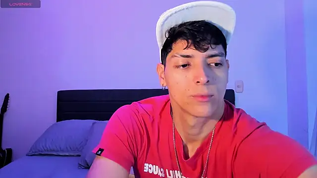  JacobMiller   online show from January 6, 2026, 8:35 pm