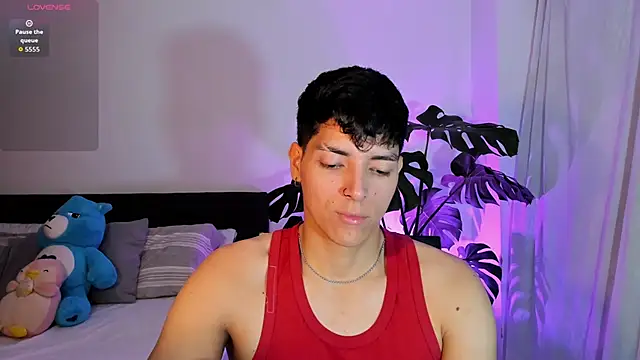  JacobMiller   online show from September 16, 2025, 9:16 pm