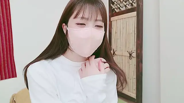 Snapshot of _momo_xoo chatting on February 24, 2025, 5:33 am momo xoo online show from February 24, 2025, 5:33 am