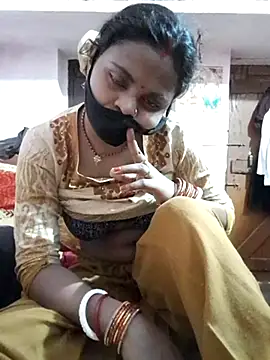 Snapshot of Hot_couple493 chatting on March 22, 2025, 9:45 am Hot couple493 online show from March 22, 2025, 9:45 am