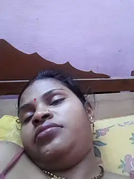 Snapshot of Hot_couple493 chatting on February 24, 2025, 8:03 pm Hot couple493 online show from February 24, 2025, 8:03 pm