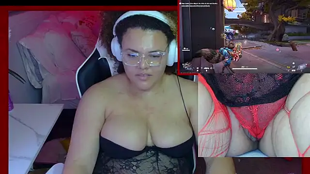 SophiaG125 online show from February 14, 2025, 9:55 am