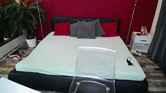 LexiLadyX online show from March 5, 2025, 9:48 pm