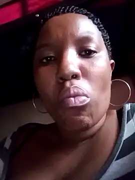 Snapshot of Coco_Nile chatting on March 13, 2025, 2:33 pm Coco Nile online show from March 13, 2025, 2:33 pm
