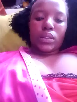 Snapshot of Coco_Nile chatting on February 17, 2025, 6:20 am Coco Nile online show from February 17, 2025, 6:20 am