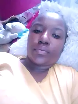Snapshot of Coco_Nile chatting on March 12, 2025, 9:55 am Coco Nile online show from March 12, 2025, 9:55 am