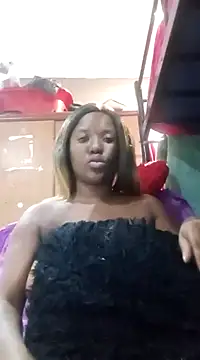 Snapshot of Coco_Nile chatting on March 7, 2025, 9:27 pm Coco Nile online show from March 7, 2025, 9:27 pm