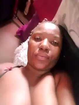 Snapshot of Coco_Nile chatting on March 10, 2025, 11:55 am Coco Nile online show from March 10, 2025, 11:55 am