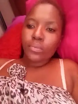 Snapshot of Coco_Nile chatting on February 23, 2025, 11:33 am Coco Nile online show from February 23, 2025, 11:33 am