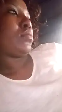 Snapshot of Coco_Nile chatting on February 18, 2025, 11:11 am Coco Nile online show from February 18, 2025, 11:11 am