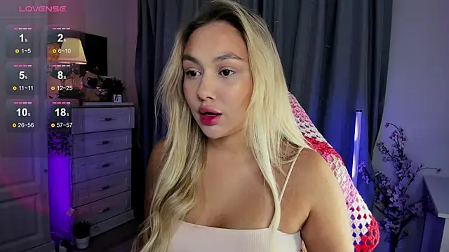 Snapshot of _Loneve__ chatting on November 7, 2025, 3:27 pm Loneve online show from November 7, 2025, 3:27 pm