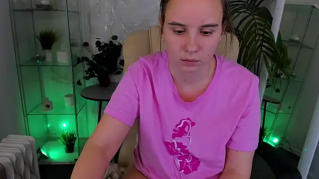 Lika 0ne online show from January 5, 2026, 5:27 pm