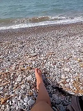 Snapshot of gkal7877_ chatting on September 27, 2025, 12:22 pm gkal7877 online show from September 27, 2025, 12:22 pm