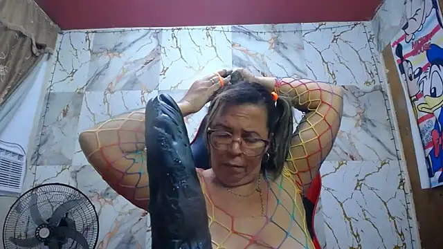 Snapshot of alina_maturehot chatting on March 9, 2026, 9:57 am alina maturehot online show from March 9, 2026, 9:57 am