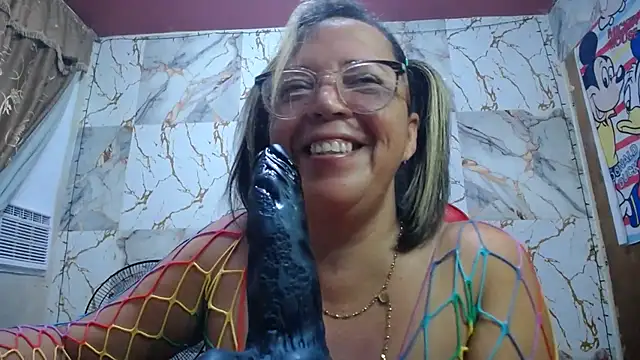 Snapshot of alina_maturehot chatting on March 16, 2026, 5:55 am alina maturehot online show from March 16, 2026, 5:55 am