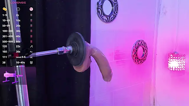 lanna brunette online show from November 13, 2025, 2:43 pm