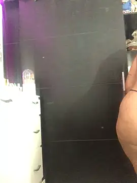 Anitta bell online show from April 15, 2026, 2:39 am