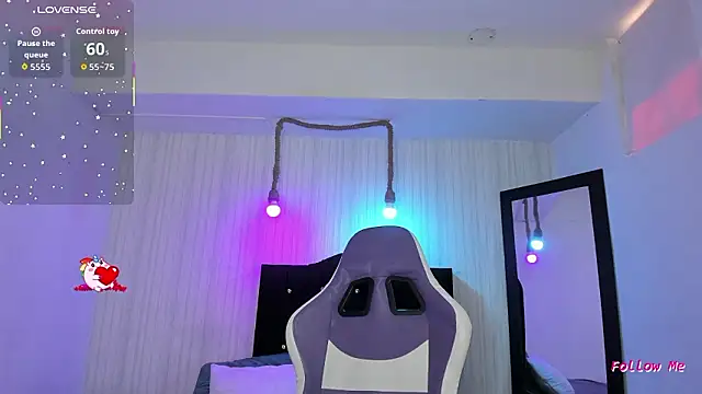 nicky angel1 online show from March 12, 2026, 7:18 pm