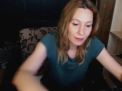 Snapshot of hannaha chatting on February 28, 2026, 8:41 pm hannaha online show from February 28, 2026, 8:41 pm