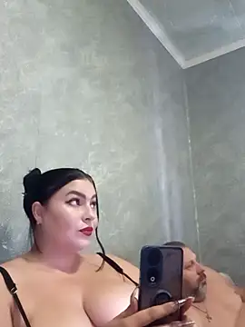 Snapshot of Greta_Tamar chatting on September 20, 2025, 6:18 am Greta Tamar online show from September 20, 2025, 6:18 am
