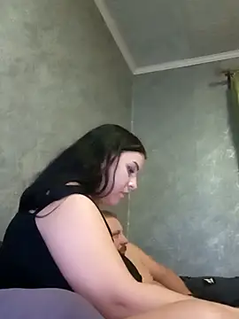 Snapshot of Greta_Tamar chatting on December 21, 2025, 6:42 pm Greta Tamar online show from December 21, 2025, 6:42 pm