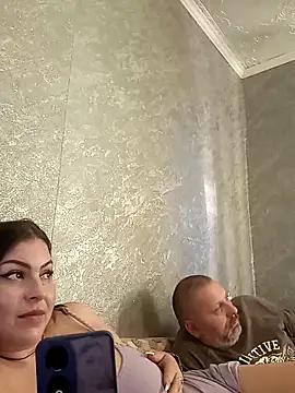 Greta Tamar online show from December 5, 2025, 7:07 am