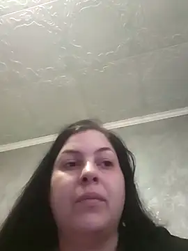 Snapshot of Greta_Tamar chatting on December 17, 2025, 5:45 am Greta Tamar online show from December 17, 2025, 5:45 am