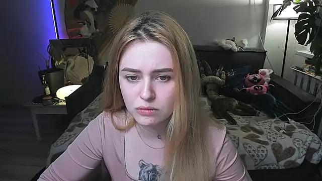 Snapshot of Alexa_Pirs chatting on April 29, 2026, 5:30 pm Alexa Pirs online show from April 29, 2026, 5:30 pm
