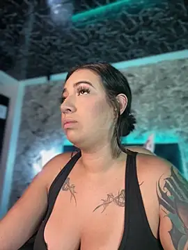 Scarlett-LS online show from November 15, 2025, 4:05 am