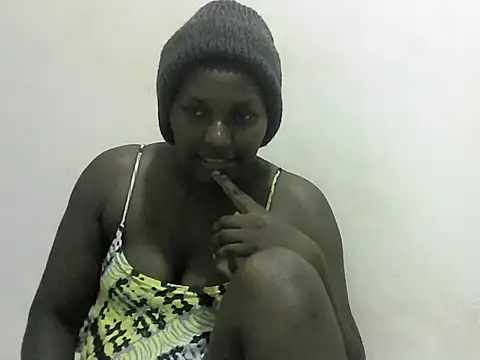 FudgeBabe online show from February 17, 2025, 8:38 pm