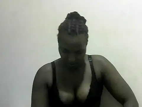 FudgeBabe online show from February 13, 2025, 11:15 pm