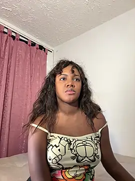 Daphnewalker   online show from October 28, 2025, 2:12 am