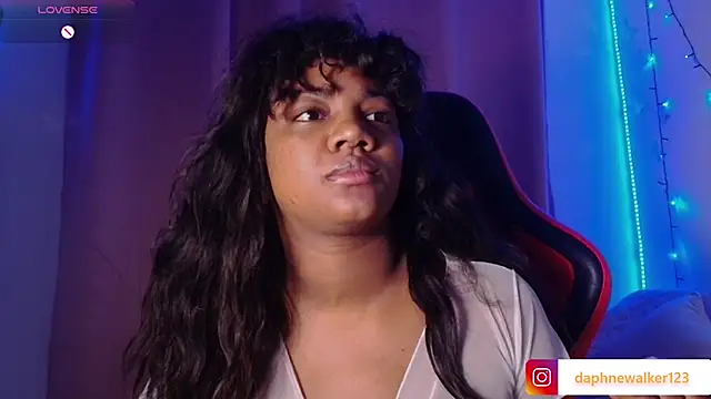 Snapshot of Daphnewalker__ chatting on January 12, 2026, 11:17 am Daphnewalker online show from January 12, 2026, 11:17 am