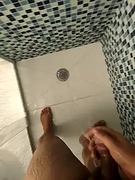 Snapshot of henri69 chatting on November 18, 2025, 11:15 pm henri69 online show from November 18, 2025, 11:15 pm