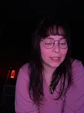 Solo yoss online show from November 22, 2025, 6:56 am