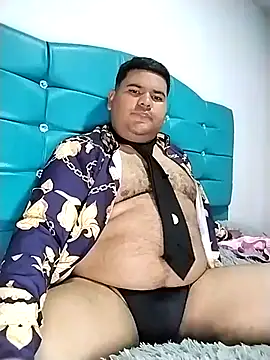 Snapshot of oscarshow24 chatting on February 22, 2025, 11:35 pm oscarshow24 online show from February 22, 2025, 11:35 pm