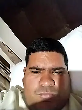 Snapshot of oscarshow24 chatting on September 20, 2025, 12:04 am oscarshow24 online show from September 20, 2025, 12:04 am