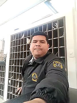 Snapshot of oscarshow24 chatting on March 3, 2025, 1:07 am oscarshow24 online show from March 3, 2025, 1:07 am