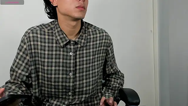 salvatore montt online show from March 1, 2025, 5:52 am