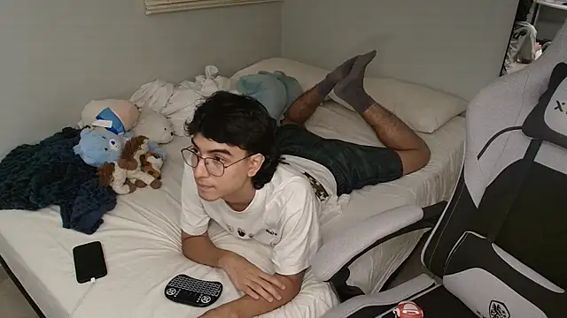 salvatore montt online show from September 12, 2025, 1:17 am