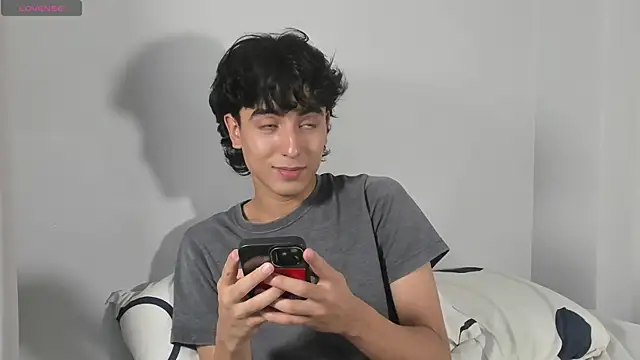 salvatore montt online show from February 11, 2025, 1:41 am