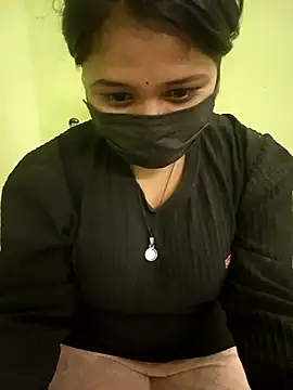 Snapshot of KEEP879_346 chatting on November 26, 2025, 5:24 pm KEEP879 346 online show from November 26, 2025, 5:24 pm