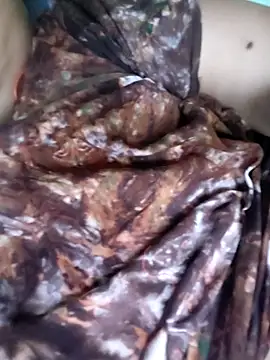 Snapshot of Lizza_boudi chatting on October 31, 2025, 4:53 am Lizza boudi online show from October 31, 2025, 4:53 am