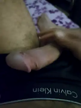 wAlewaxa online show from February 10, 2025, 8:42 am